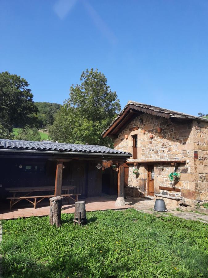 Cabana Pasiega La Quemada San Pedro Del Romeral Buitenkant foto