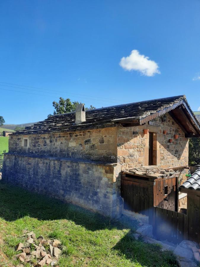 Cabana Pasiega La Quemada San Pedro Del Romeral Buitenkant foto